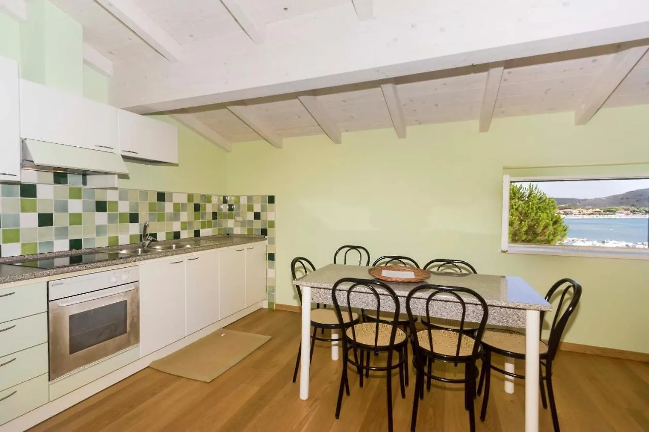 Appartamenti Lungomare Seafront - Goelba Marina di Campo Apartment